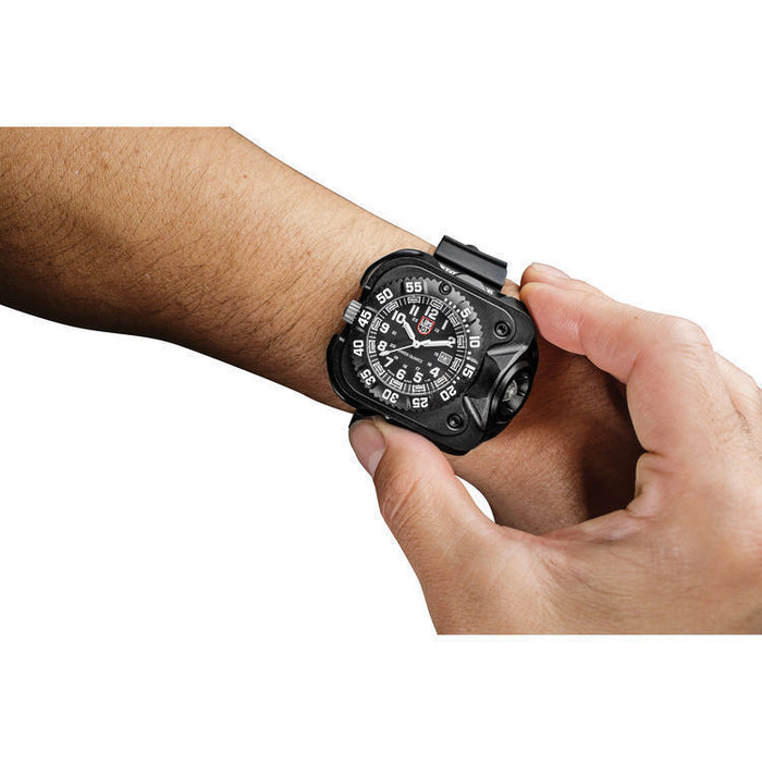 Surefire 2211 Luminox Wristlight Watch | Five-O Depot